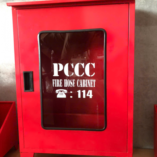 Tủ đựng vòi chữa cháy ngoài nhà 500x700x220